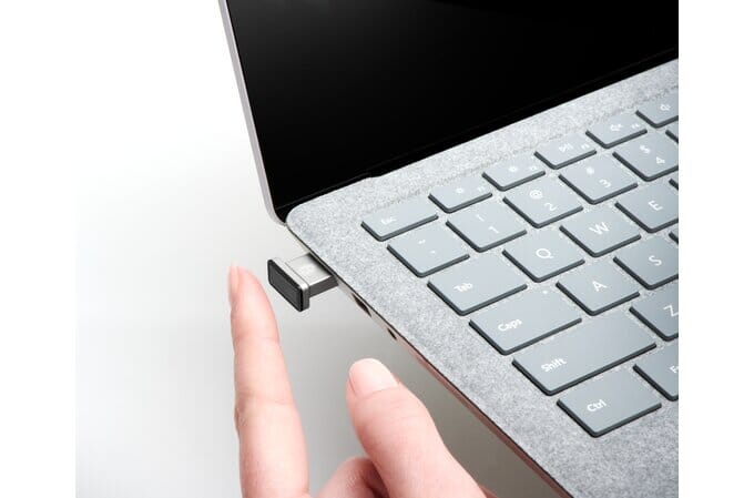 KENSINGTON VeriMark™ IT Fingerprint Key - Windows Hello™ & Windows Hello for Business™ Accessories Acco UK Ltd