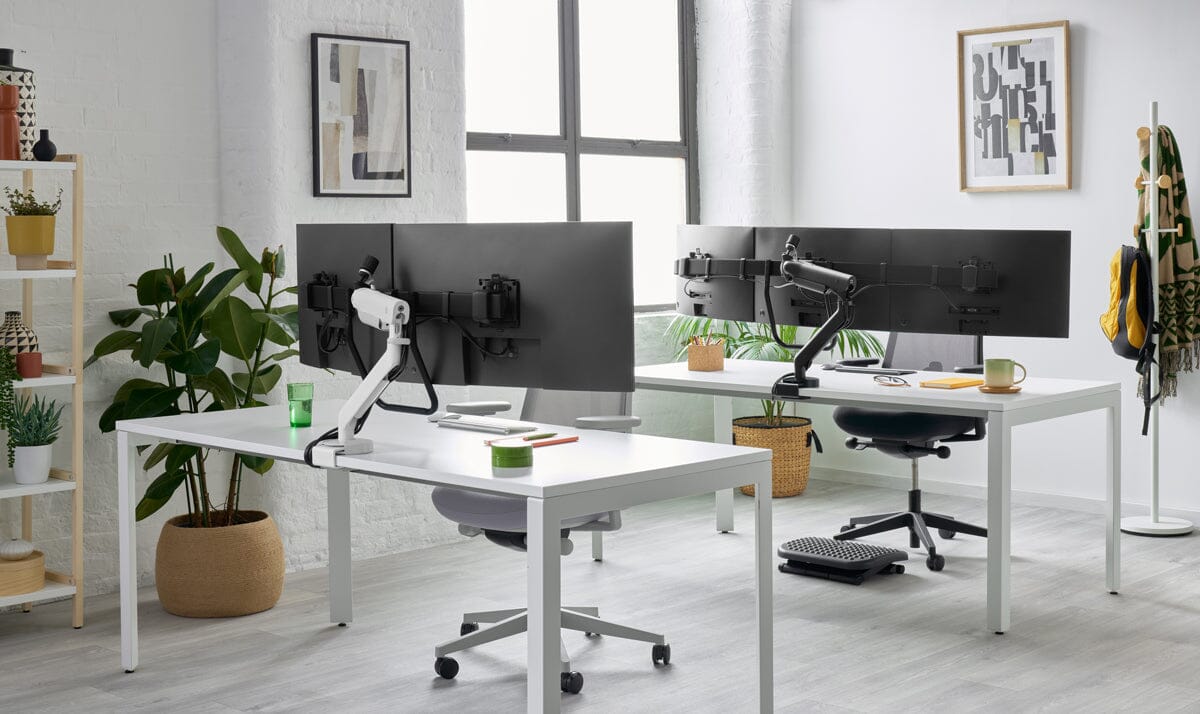 Colebrook Bosson Saunders Flo X Triple Monitor Arm Accessories Colebrook Bosson Saunders