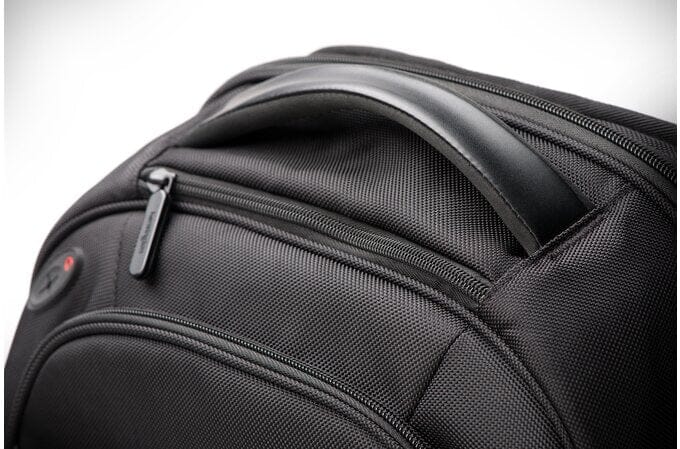 KENSINGTON Contour™ 2.0 Pro Laptop Backpack – 17" Accessories Acco UK Ltd   