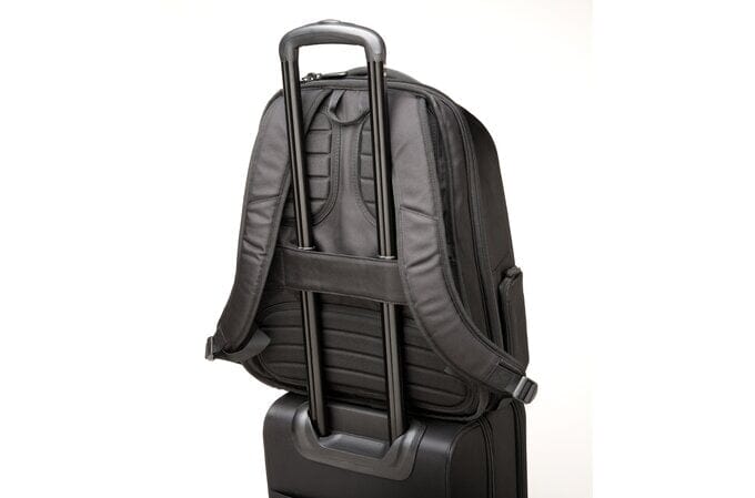 KENSINGTON Contour™ 2.0 Pro Laptop Backpack – 17" Accessories Acco UK Ltd   