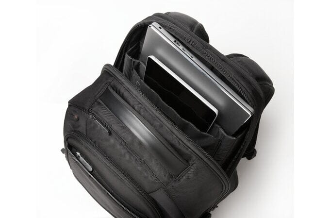 KENSINGTON Contour™ 2.0 Pro Laptop Backpack – 17" Accessories Acco UK Ltd   