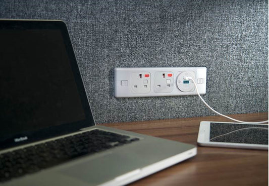 Puma- 2 x UK Sockets, 1 x TUF