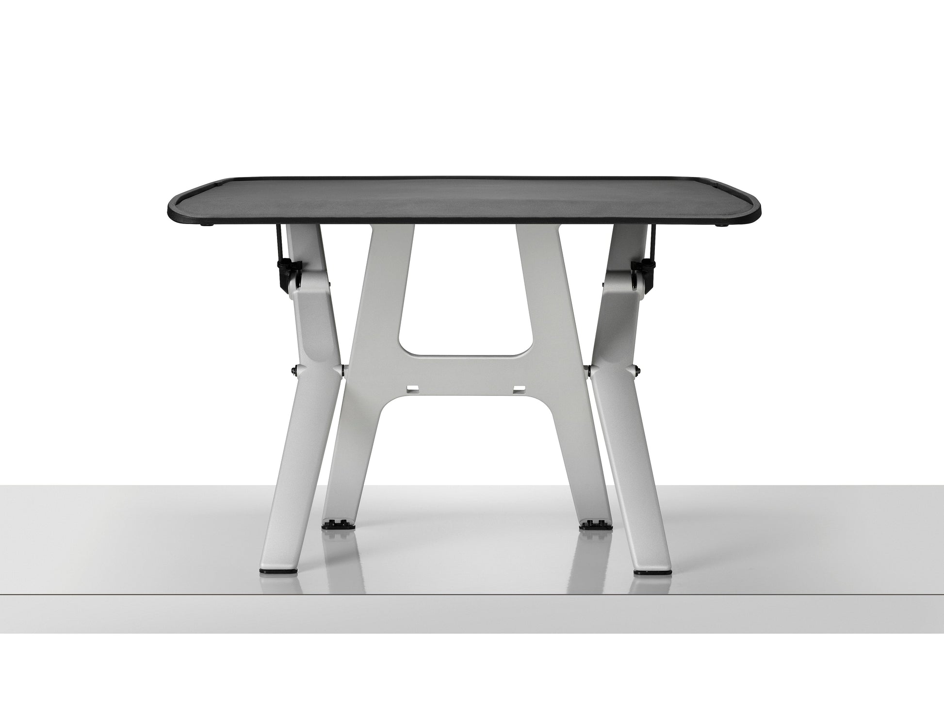 Colebrook Bosson Saunders Monto Sit-Stand Riser Accessories Colebrook Bosson Saunders   